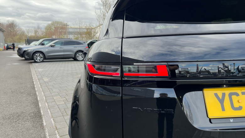 Land Rover Range Rover Evoque 2.0 D200 Dynamic SE 5dr Auto Diesel Hatchback